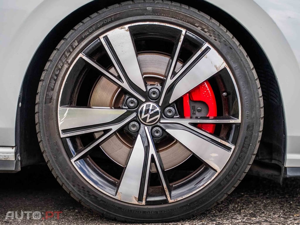 Volkswagen Golf 1.4 eHybrid OPF DSG GTE