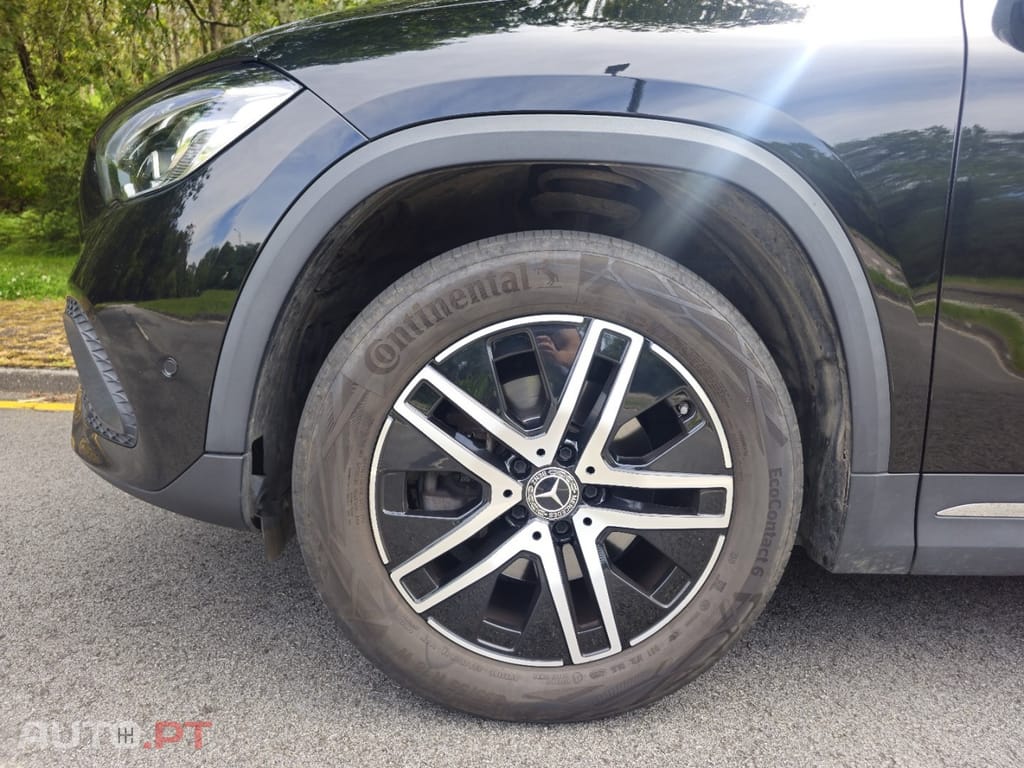 Mercedes-Benz GLA 180 d 8G-DCT