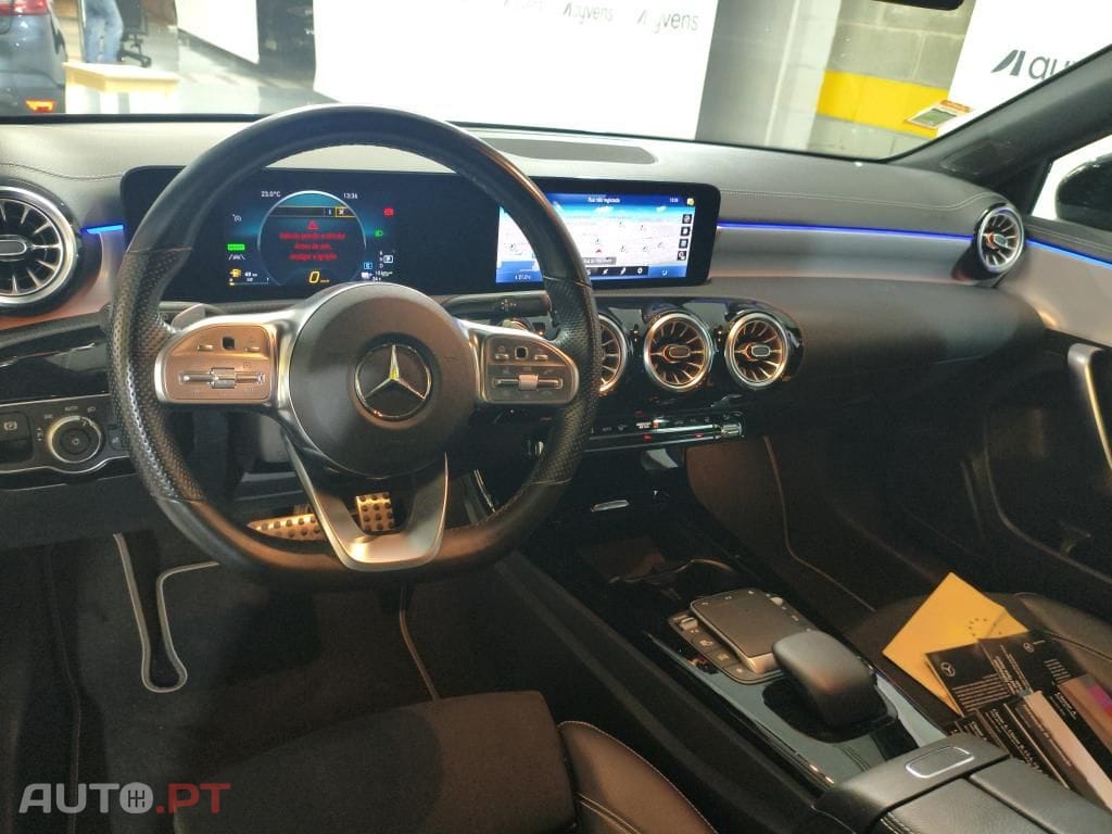 Mercedes-Benz A 250 e AMG Line