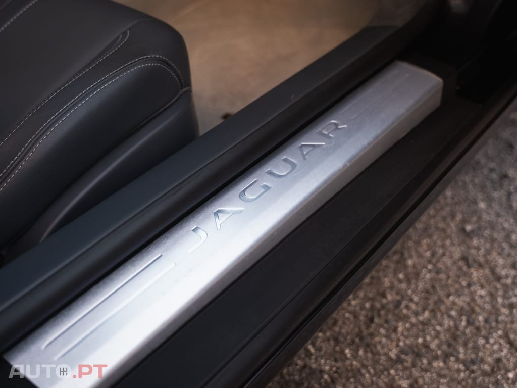 Jaguar F-Type 3.0 V6 S/C Auto