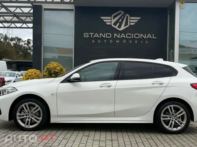BMW 116 d Pack Desportivo M Auto