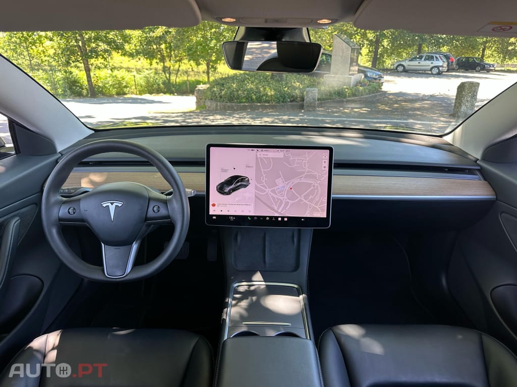 Tesla Model 3 Long-Range Dual Motor AWD