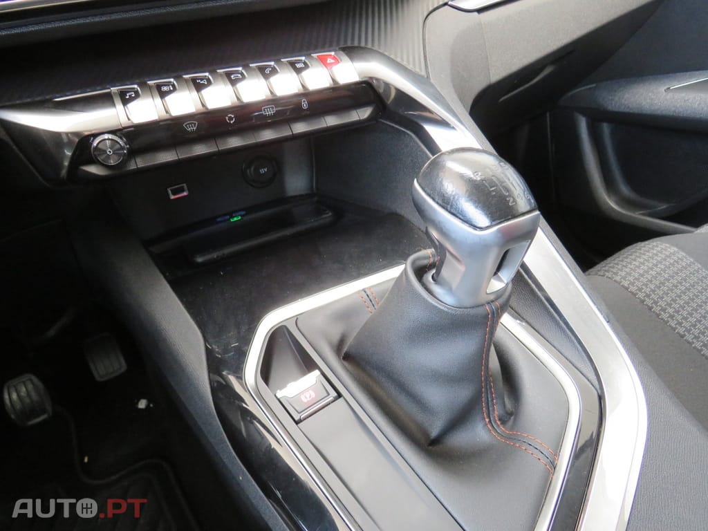 Peugeot 3008 1.6 BlueHDi Active