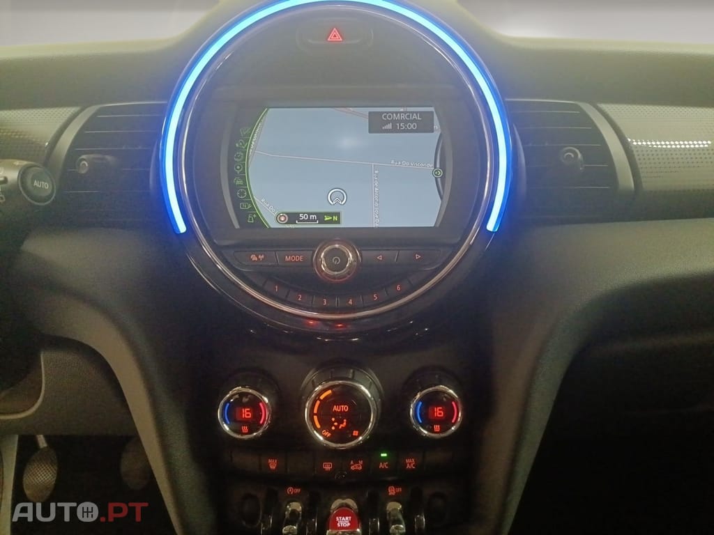 MINI Cooper Cooper D