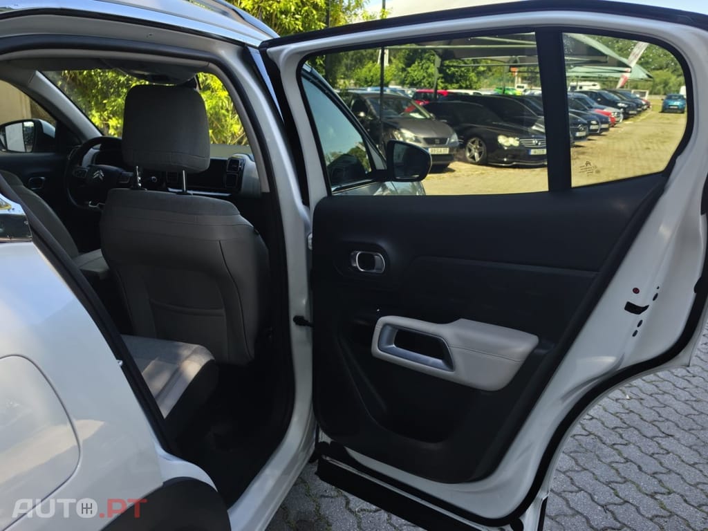 Citroen C5 Aircross 1.2 PureTech Shine Pack EAT8