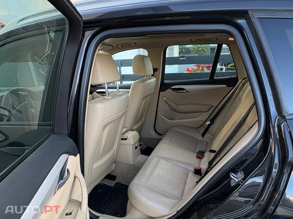 BMW X1 18d sDrive Automático