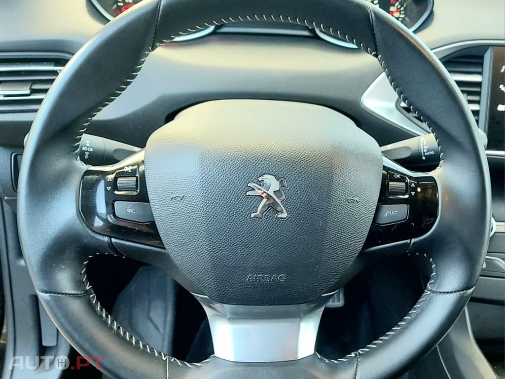 Peugeot 308 1.2 PureTech Style