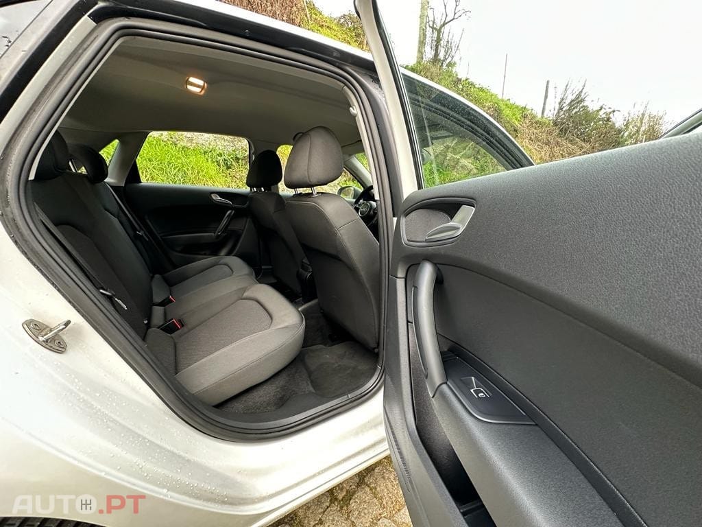 Audi A1 1.0 TFSI ultra design