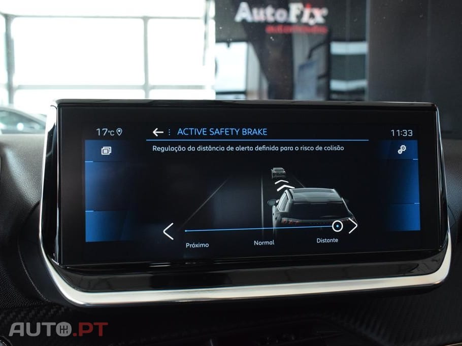 Peugeot 2008 1.5 BlueHDi Allure EAT8