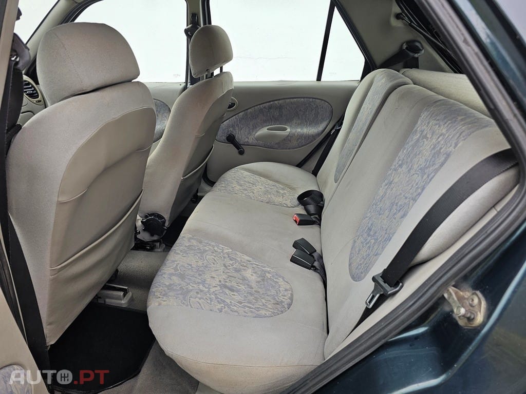 Ford Fiesta 1.8 D Studio