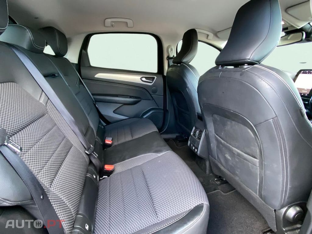 Renault Arkana 1.3 TCe Techno EDC