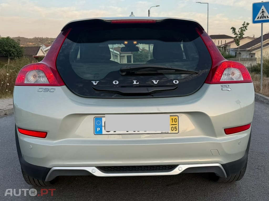 Volvo C30 1.6 D Drive 99g Momentum Start/Stop