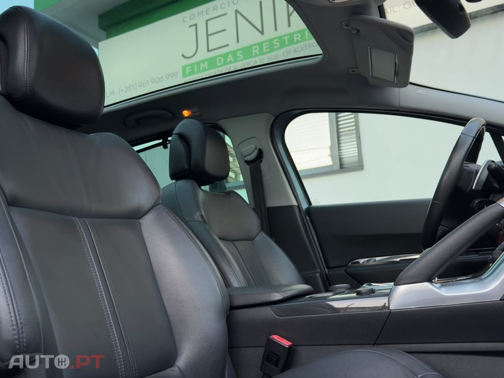 Peugeot 3008 2.0 HDi Hybrid4 99g