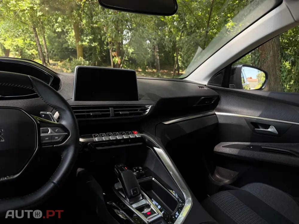 Peugeot 3008 1.2 PureTech Allure Pack EAT8