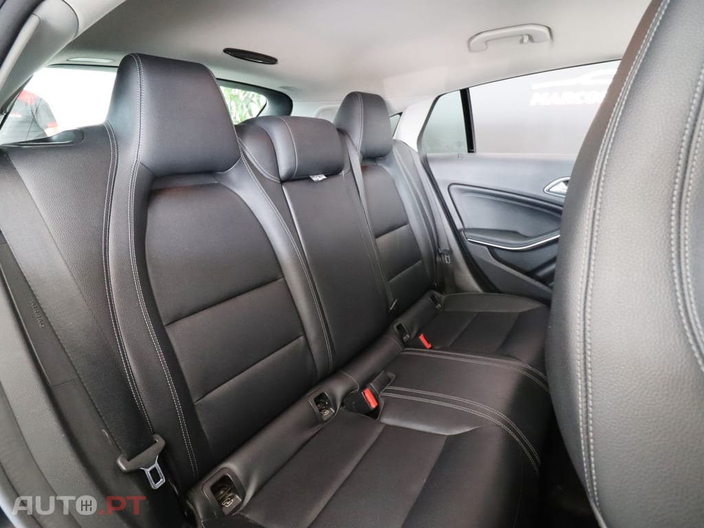 Mercedes-Benz CLA 180 d Shooting Brake