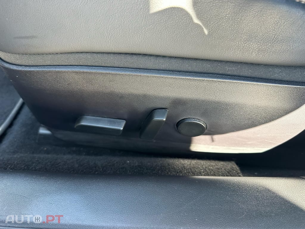 Tesla Model 3 Long-Range Dual Motor AWD