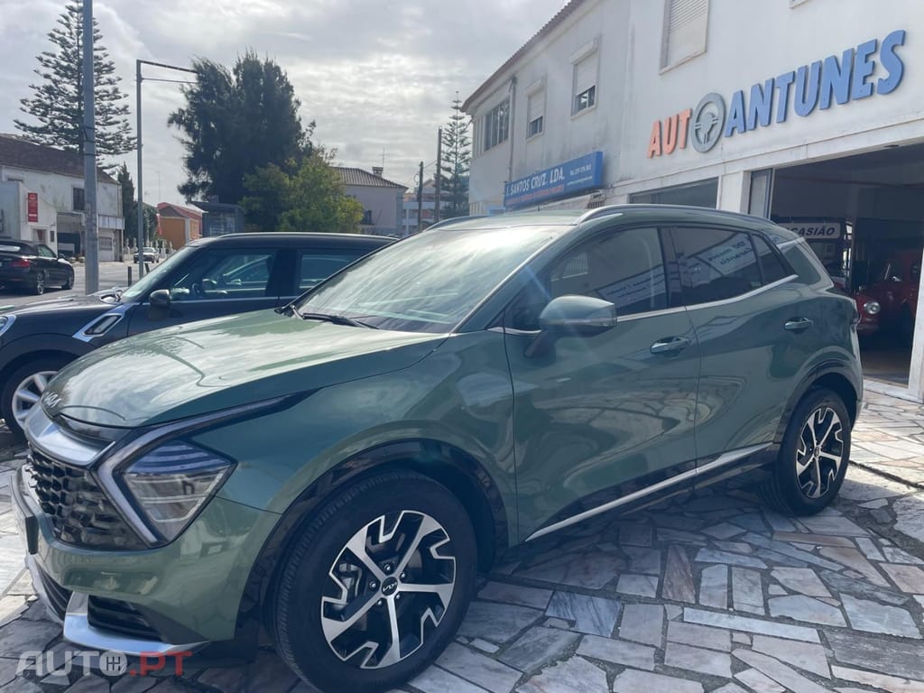 Kia Sportage 1.6 T-GDi HEV+SRF Tech