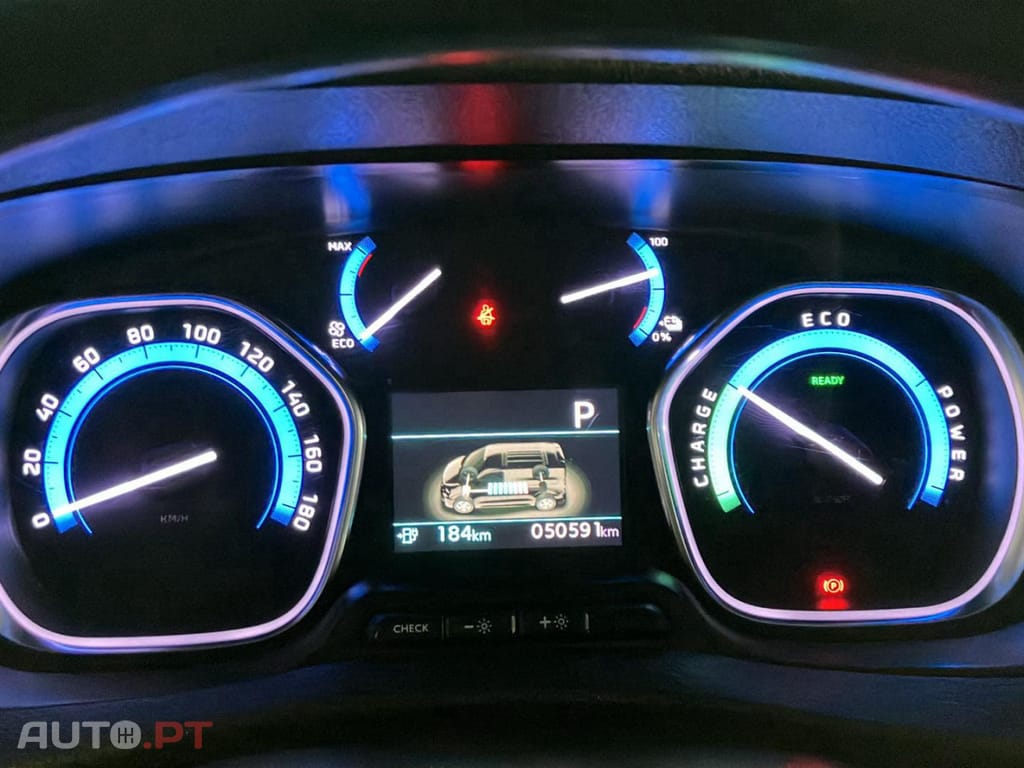 Peugeot Expert 75 kWh Standard