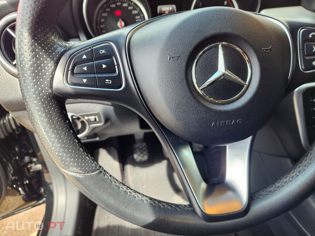 Mercedes-Benz CLA 180 d Shooting Brake Urban