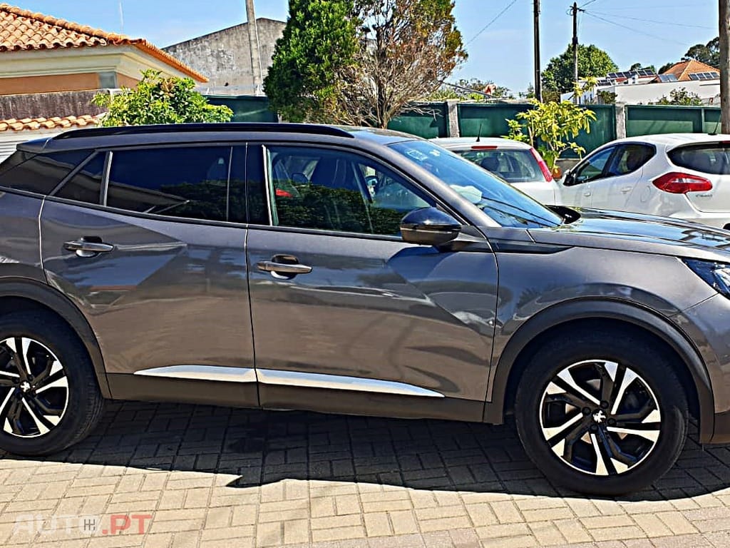 Peugeot 2008 1.2 PureTech Allure Pack EAT8