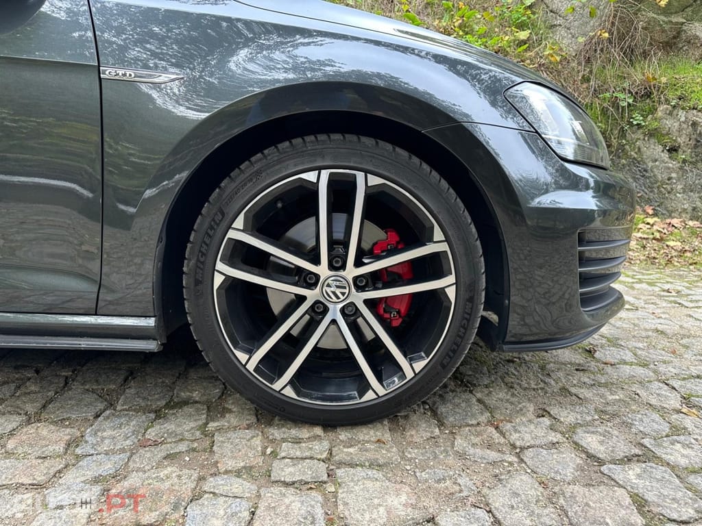 Volkswagen Golf GTD BlueMotion