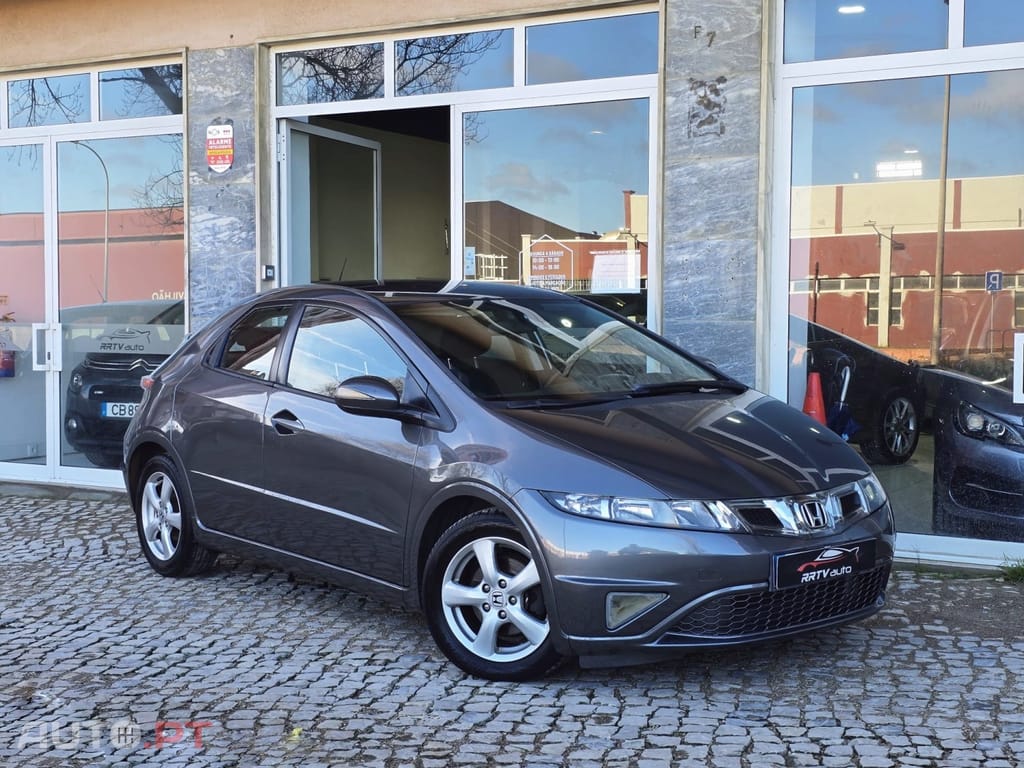 Honda Civic 1.4 i-VTEC Sport