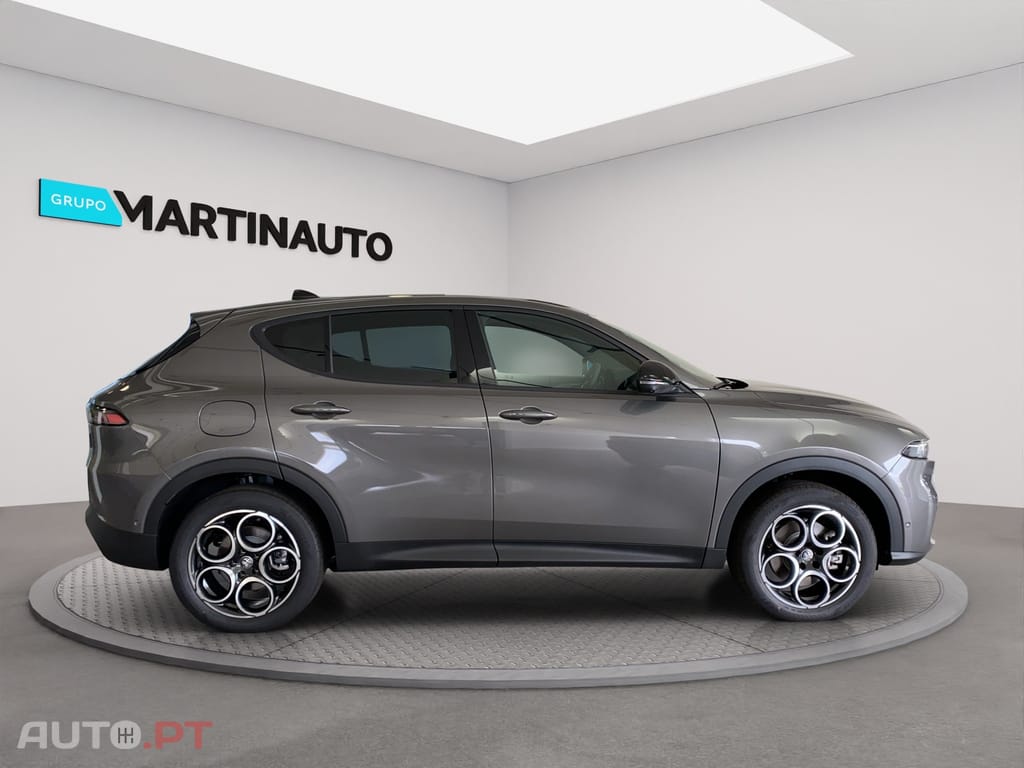 Alfa Romeo Tonale 1.3 Plug-In Hybrid Sprint e-AWD