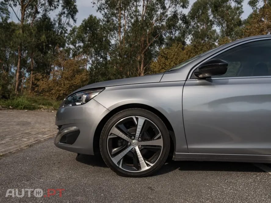 Peugeot 308 1.2 PureTech Allure