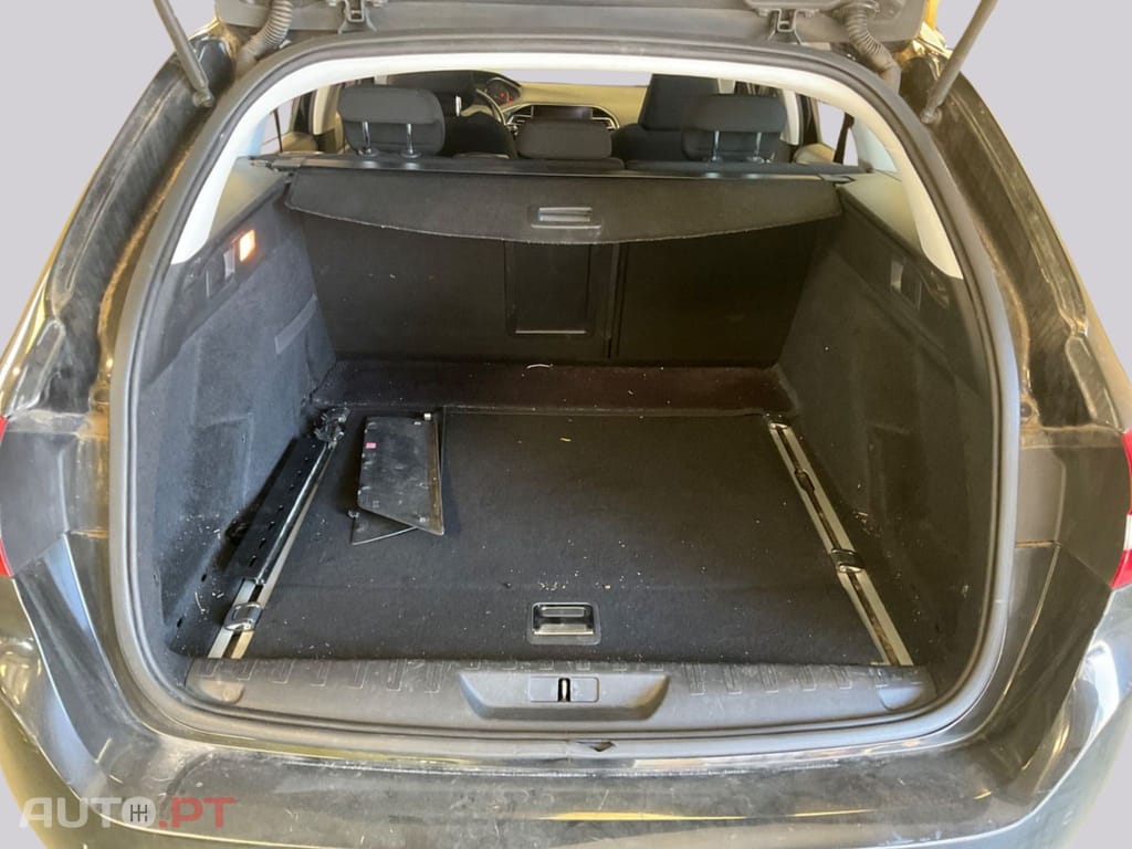 Peugeot 308 SW 1.2 PureTech Allure
