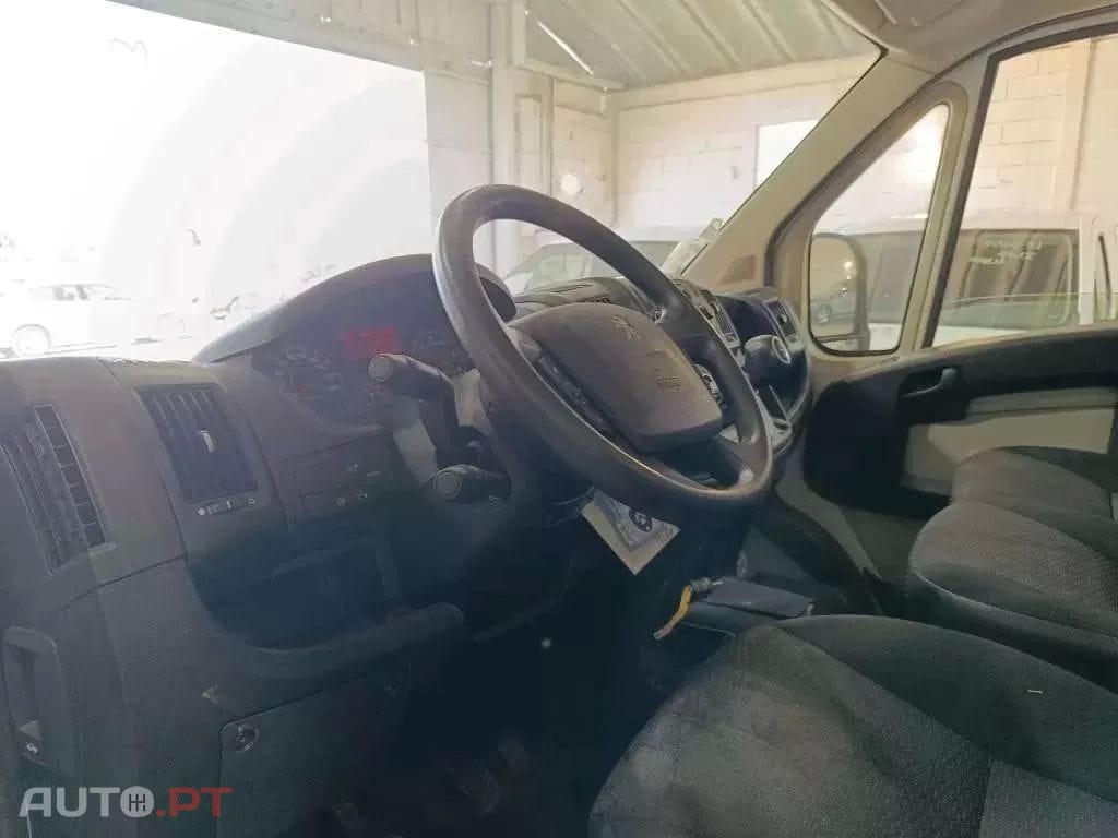 Peugeot Boxer  Premium L4h2 2.0 BlueHDI