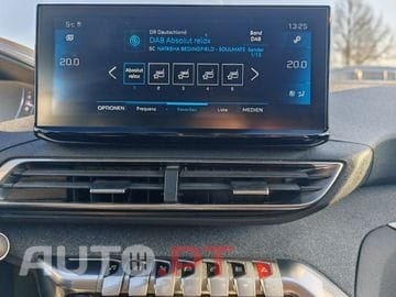 Peugeot 5008 1.5 BlueHDi Allure EAT8