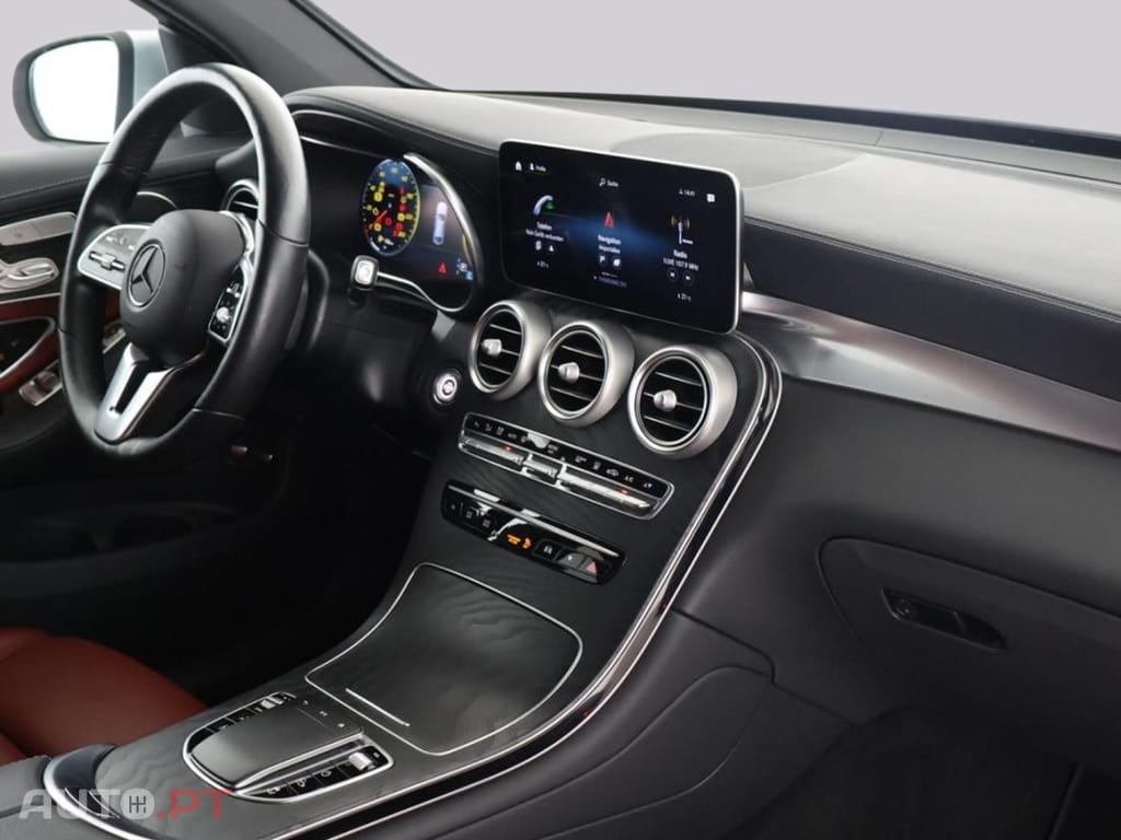 Mercedes-Benz GLC 300 e 4M Coupé AMG I.V.A DEDUTÍVEL