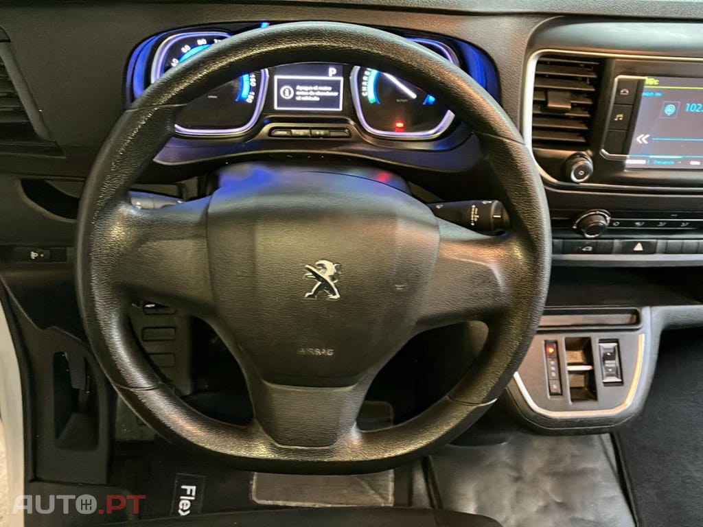 Peugeot Expert 75 kWh Standard