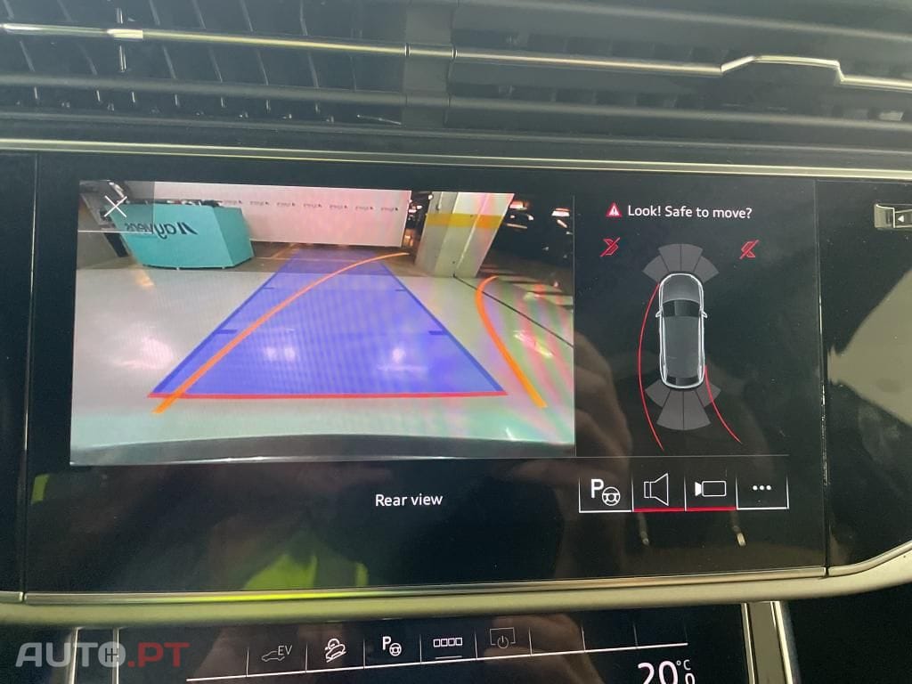 Audi Q8 55 TFSIe quattro Tiptronic