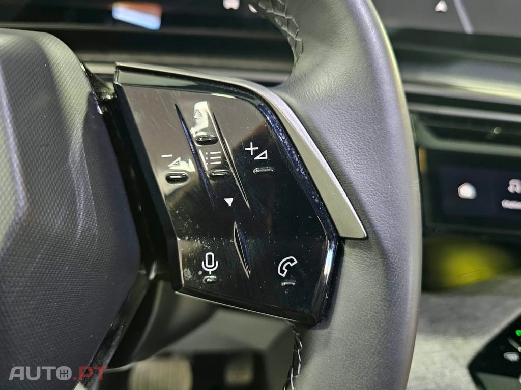 Peugeot E-3008 73 kWh Allure