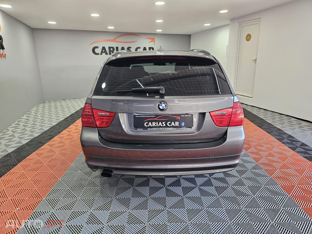 BMW 318 d Touring Line Sport