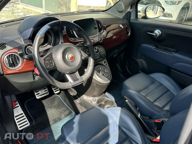 Abarth 695C 1.4 T-Jet Rivale MTA