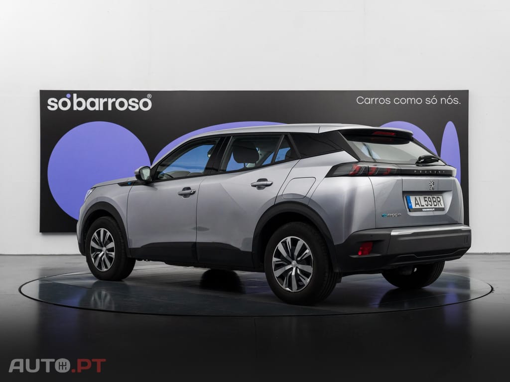 Peugeot E-2008 50 kWh Active Pack