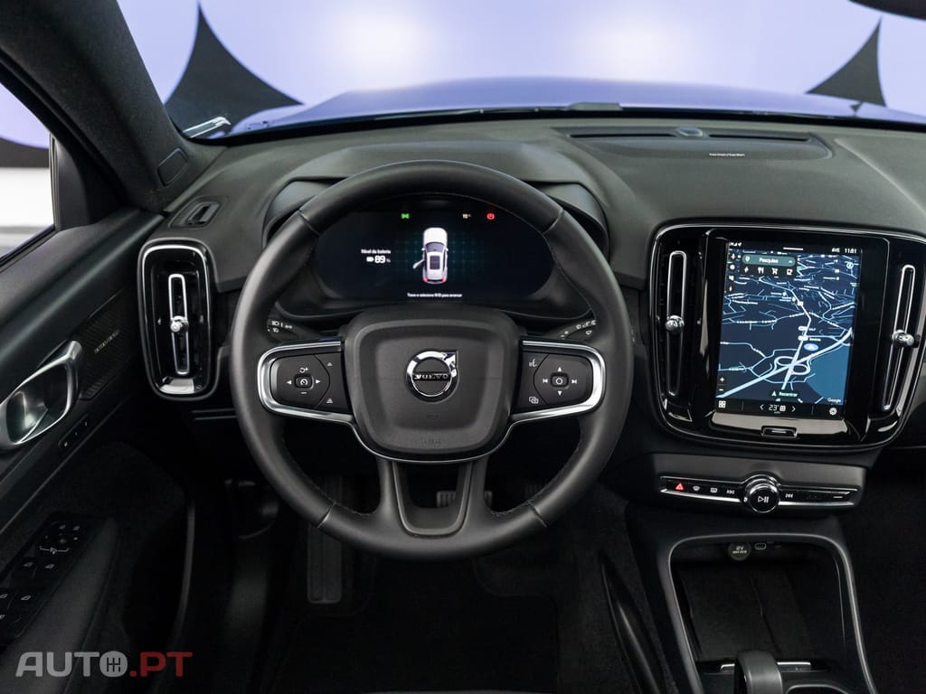 Volvo EX40 82 kWh Single Motor Extended Range Core