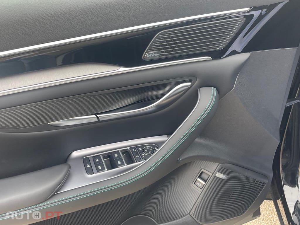 BYD Seal U 87 kWh Design