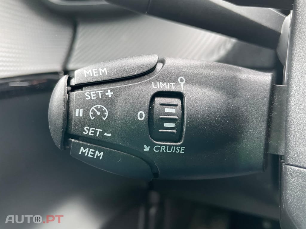 Peugeot 208 1.2 PureTech Allure Pack EAT8