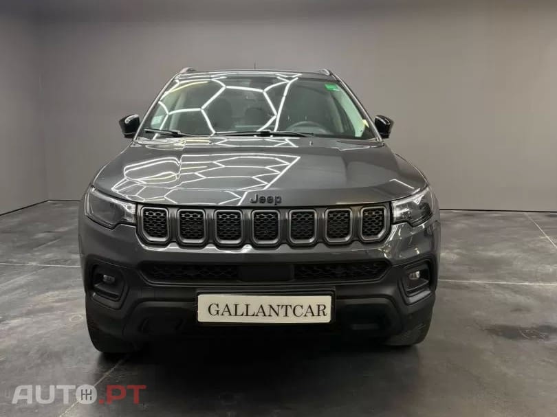 Jeep Compass 1.3 TG Trailhawk