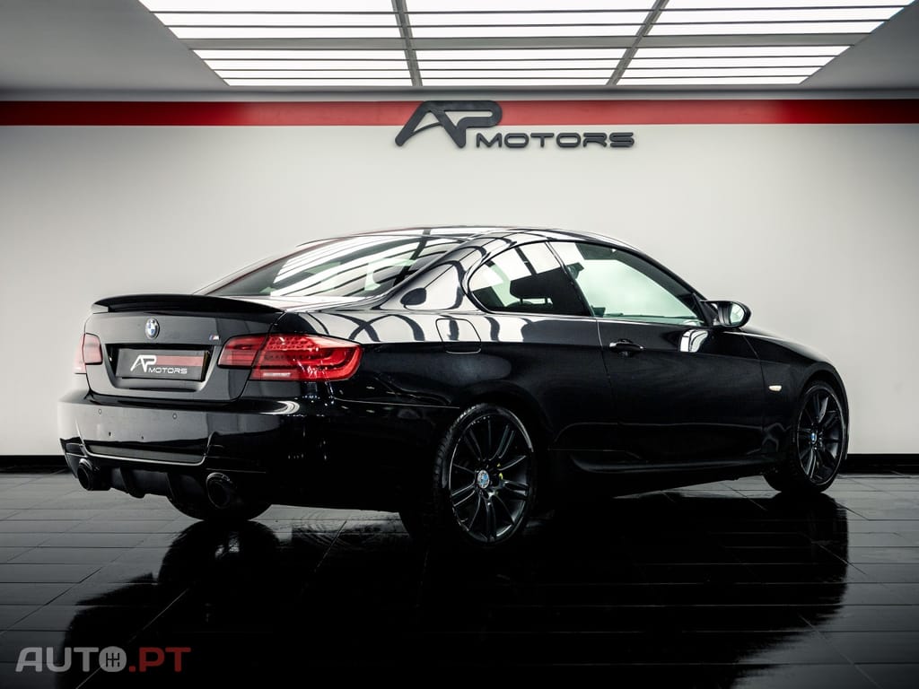 BMW 320 d Coupe Edição M