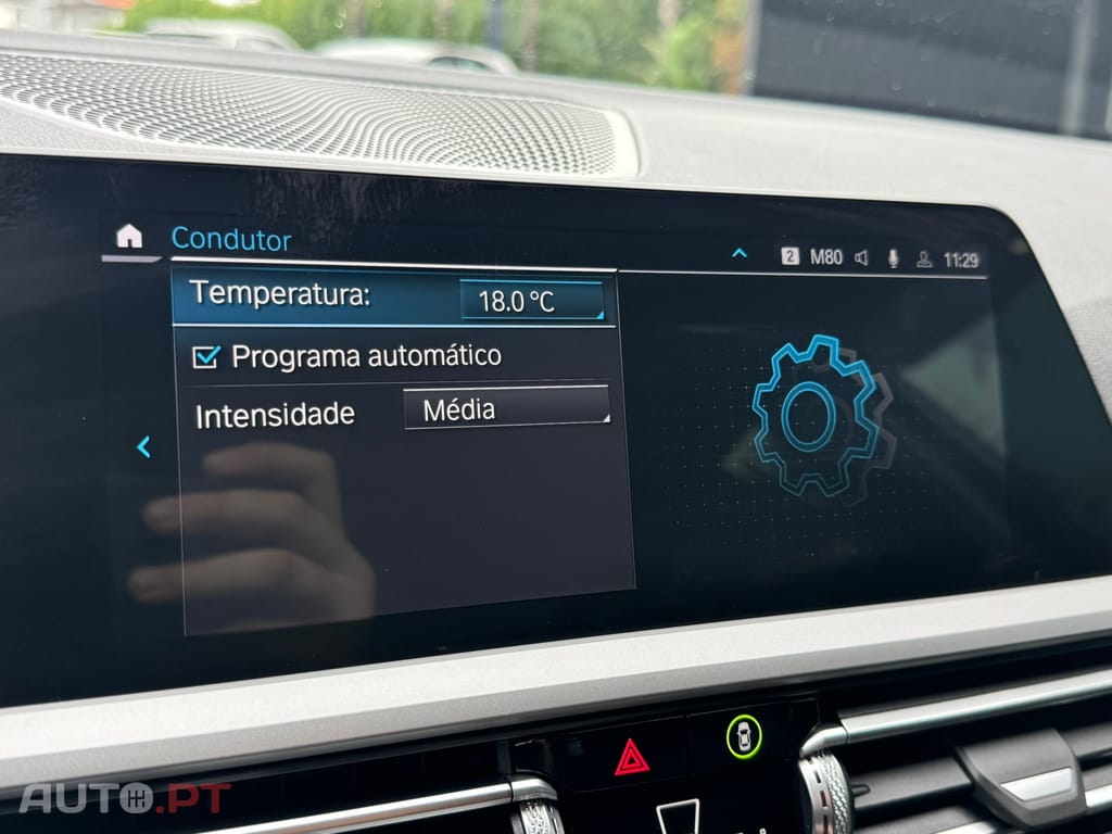 BMW 320 e Touring Corporate Edition Auto