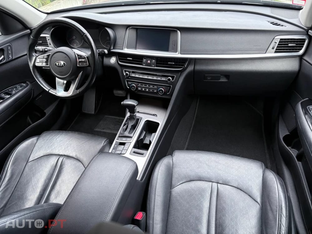 Kia Optima 2.0 CVVT PHEV