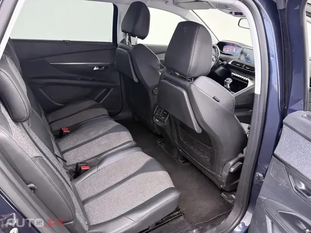 Peugeot 5008 1.2 PureTech Allure