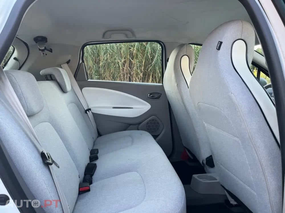 Renault Zoe (c/ Bateria) Z.E. 40 LIFE