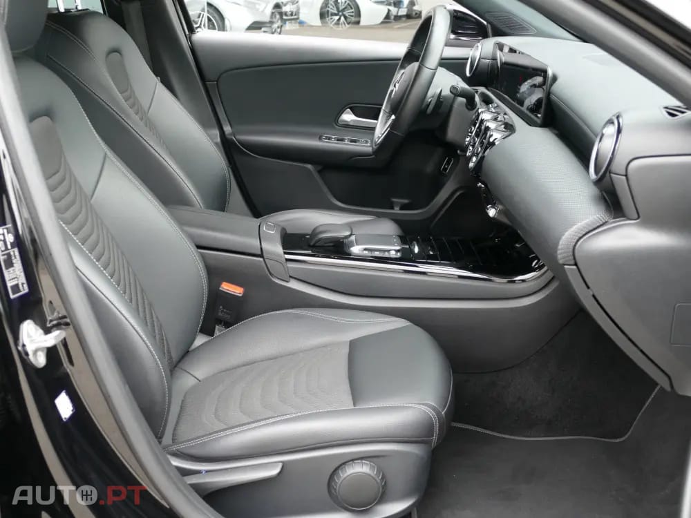 Mercedes-Benz A 250 e Style Plus