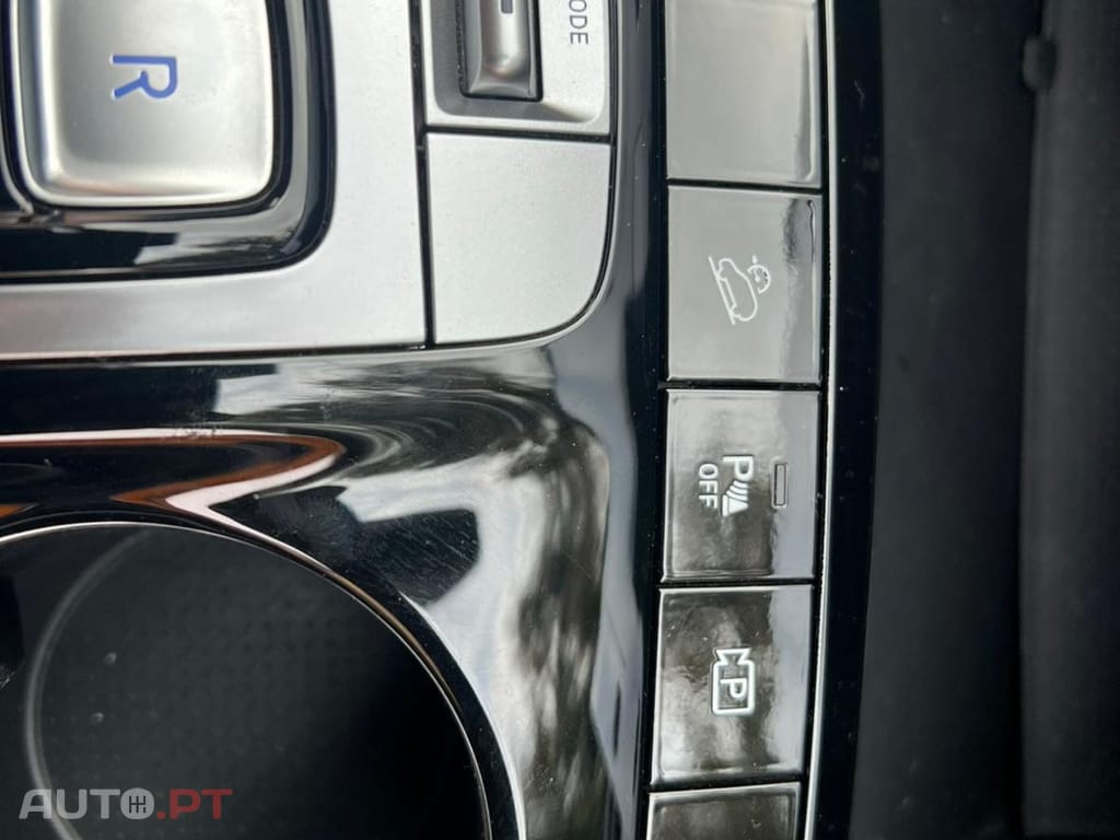 Hyundai Tucson  1.6 T-GDI HEV Premium