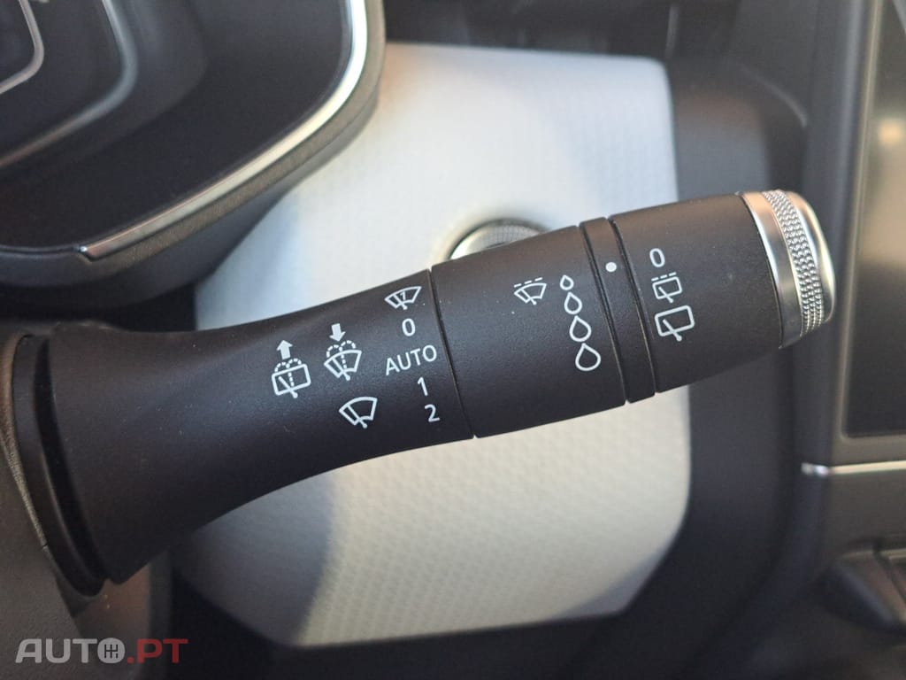 Renault Clio 1.0 TCe Intens Bi-Fuel